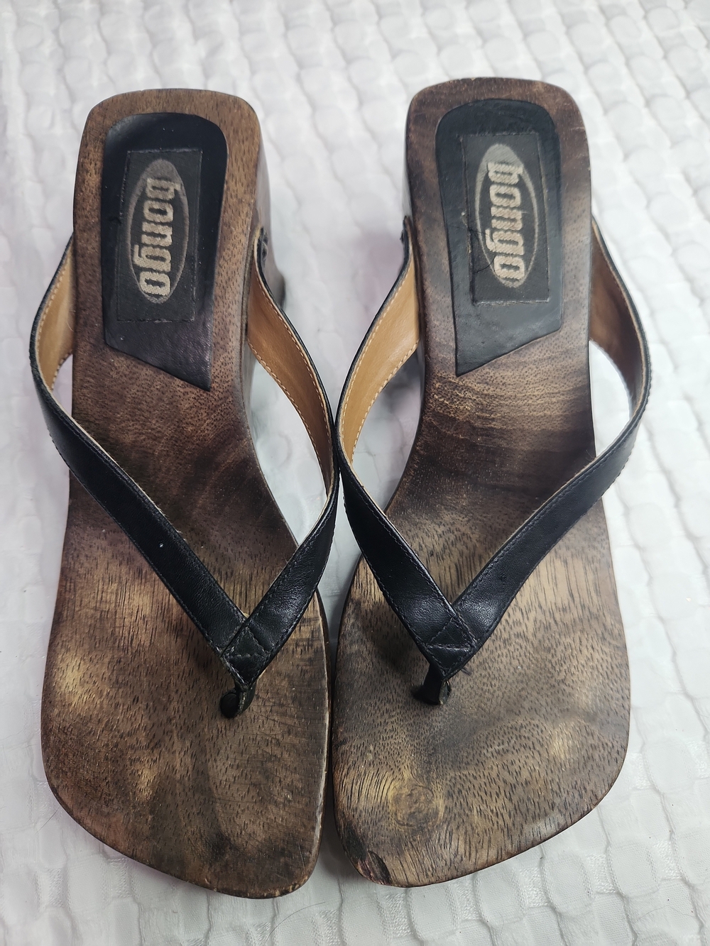 Bongo Black Leather Thong Sandals for Women Vintage Y2K